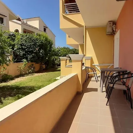 Appartement John *