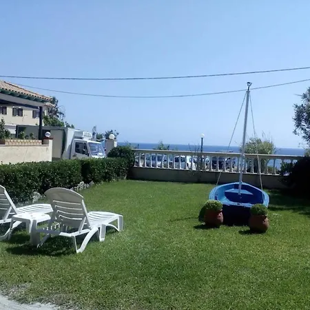 Kantas Apartments Agios Georgios (Corfu)