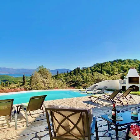 Luxury Artemisia With Private Pool Karyotikon