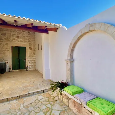 Luxury Artemisia With Private Pool Villa