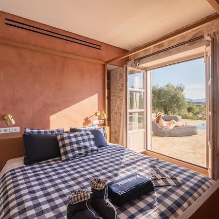 Villa Eclectic And Secluded Estate, Aegis Roda (Corfu)