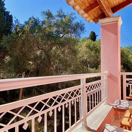 Apartment Seafront Ourania *