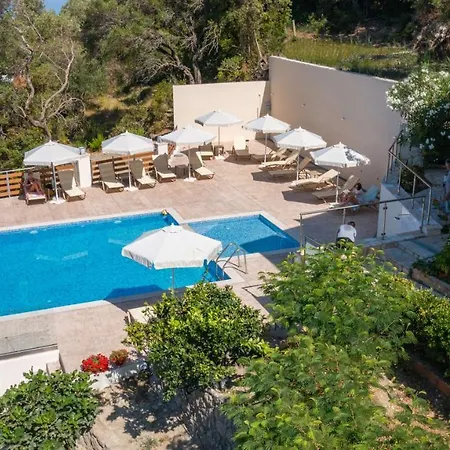 Aparthotel Mazis 3*