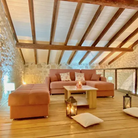 Luxury Artemisia With Private Pool Karyotikon