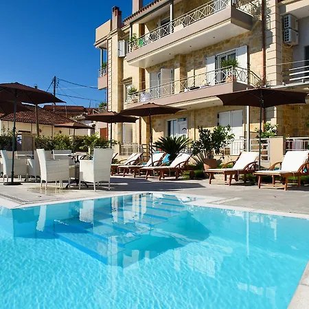 Angelo Del'arte Estate Hotel 4*