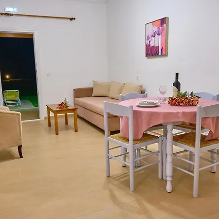 Beachside Acharavi Corfu Apartment