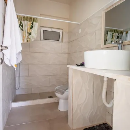 Villa Stelios Stone House Sinarades Kouramades