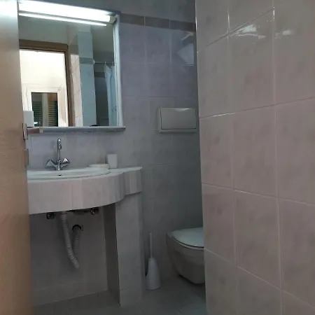 Apartment Irini-studio 8 *