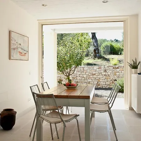 Rodia Villa *