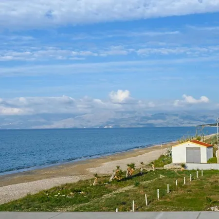 Beachside Acharavi Corfu Acharavi (Corfu)
