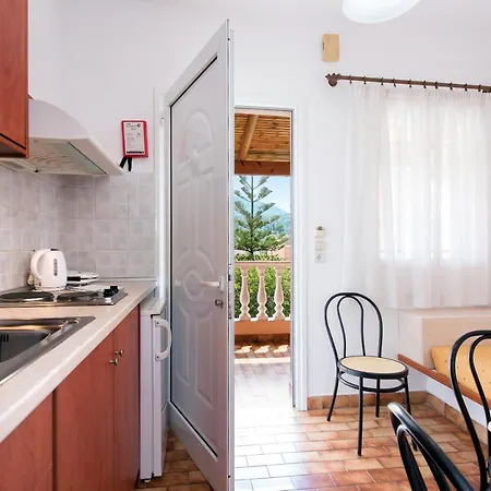Eriva Aparthotel *