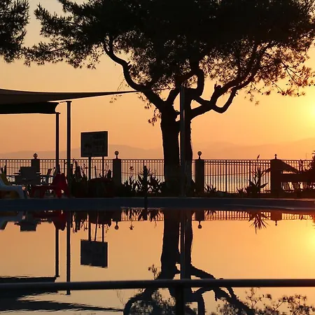 Koulouris Beach Hotel 2*