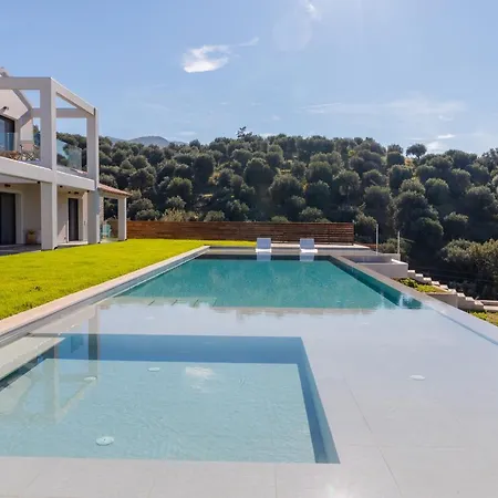 Luxury Ebellina By Posarellivillas *