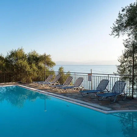 Dimitra * Benitses (Corfu)