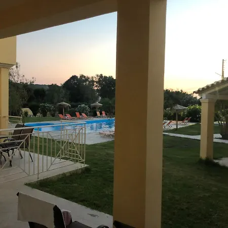 Mythos Apts Rentit Aparthotel