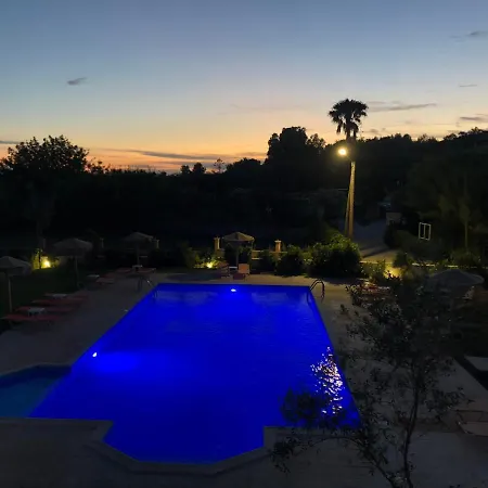 Mythos Apts Rentit Aparthotel *