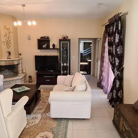 Irini's Holiday home