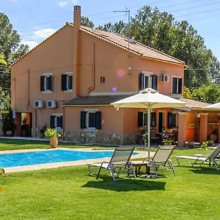 Villa Livadi *