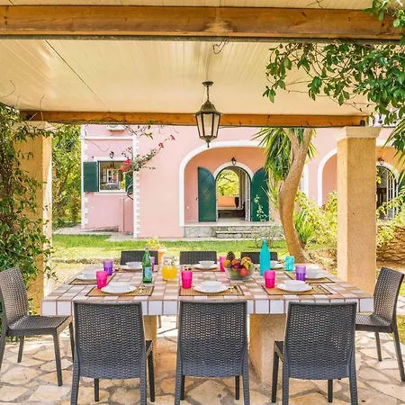 Guest house Finikas