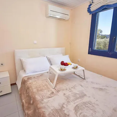 - Luxury Apartment