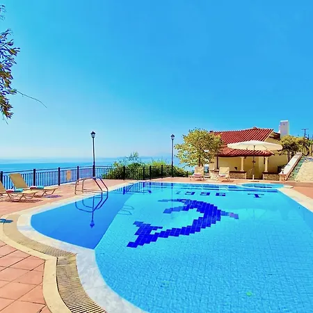Kaminaki Panorama With Private Pool By Dadovillas Nisaki (Corfu)