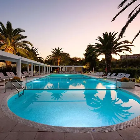 Tryp By Wyndham Corfu Dassia (Corfu)