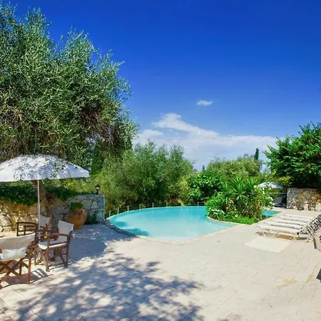 Villa Paola Kassiopi By Posarellivillas *