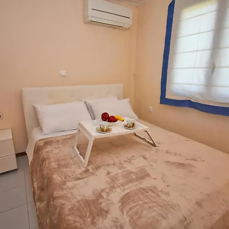 - Luxury Apartment Gouvia