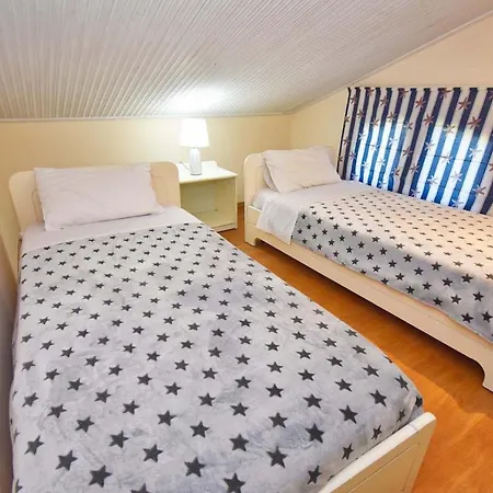 - Luxury Gouvia