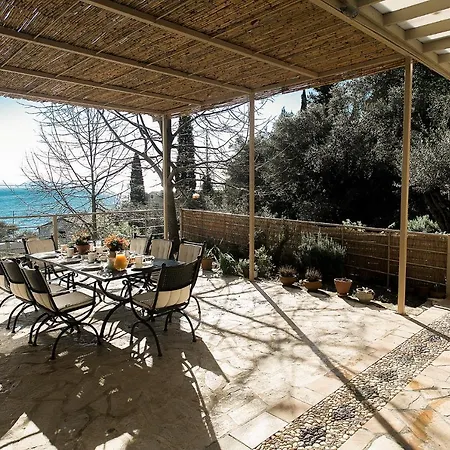 Villa Terra E Mare Seaview With Private Pool & Access *
