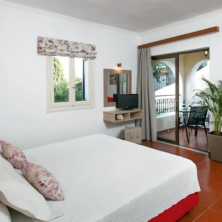 Hotel Corfu Pelagos 4*