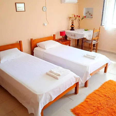 Apartment Akis Garden