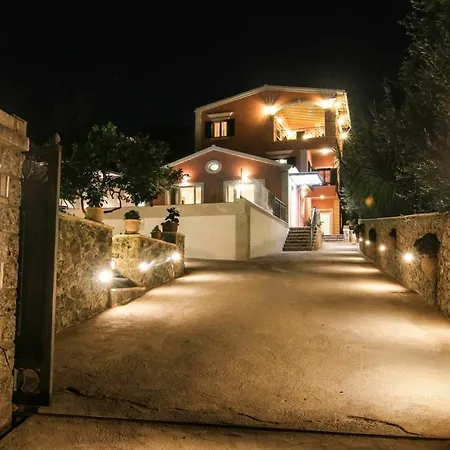 Jewel By Mediterraneanvillas *