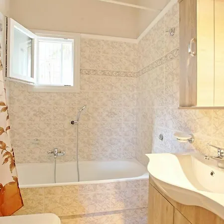 Villa Jewel By Mediterraneanvillas