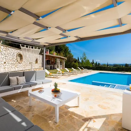 Villa Senses *