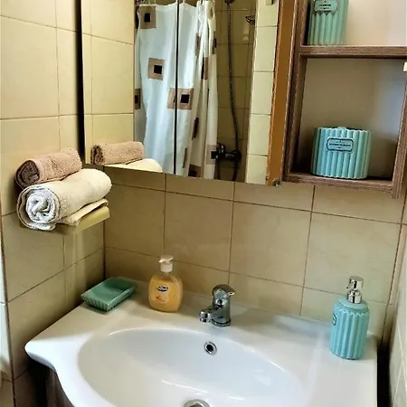 Melina Garitsa Corfu Town Apartment *