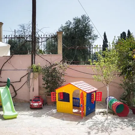 Dora's Apartment *