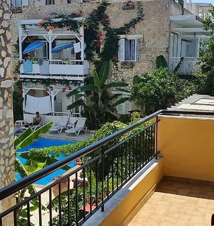 Aparthotel Nicoll *