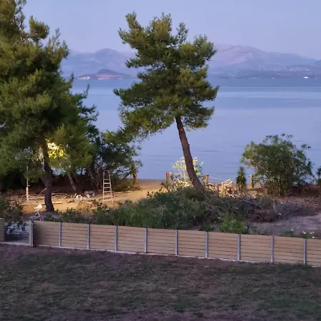 Villa Pied Dans L'eau Lefkimmi (Corfu)