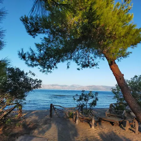 Villa Pied Dans L'eau Lefkimmi (Corfu)