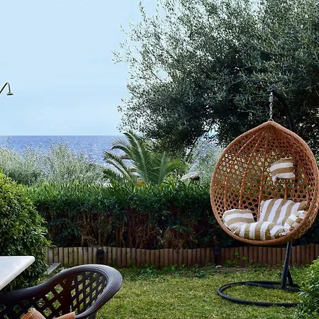 Ionian Senses - Corfu, Menigos Apartment