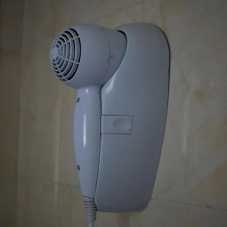 Paradise Aparthotel 2*