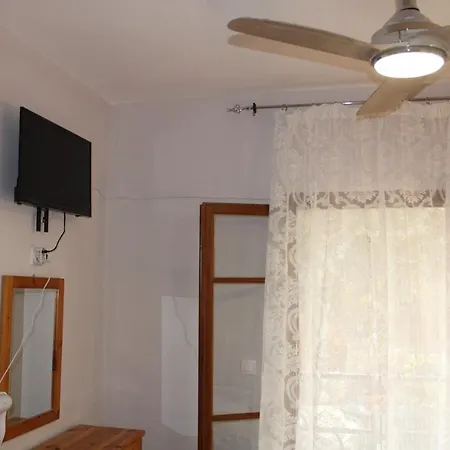 Apartment Marina 1990 *