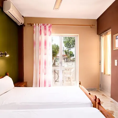 Southgate * Agios Georgios (Corfu)