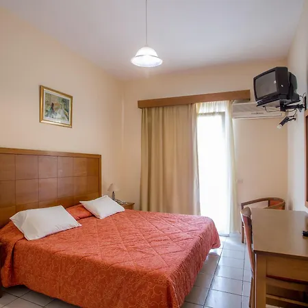 Hotel Popi Star 2*