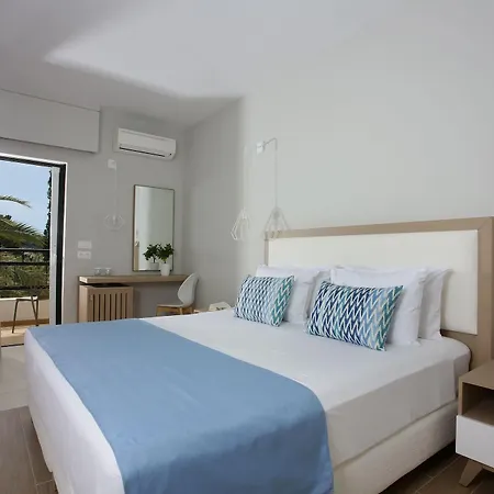 Hotel Paradise Corfu 3*