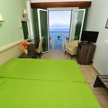 Oasis Hotel Perama (Corfu)