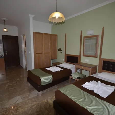Irene Aparthotel Agios Gordios (Corfu)