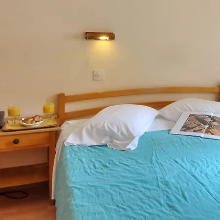 Atlantis 2* Corfu (city)