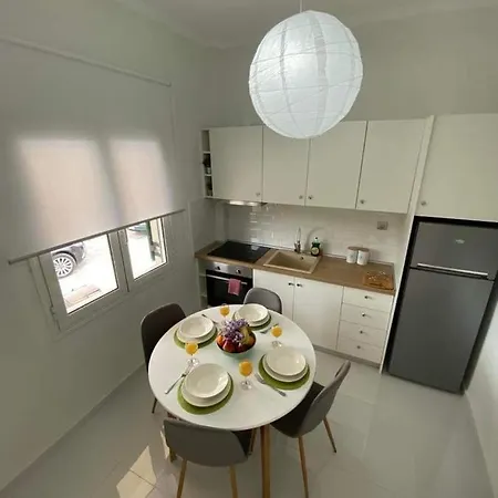 Loukia Apartment